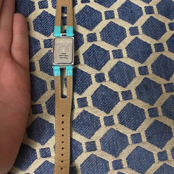 Watch - Picture 3 of 7